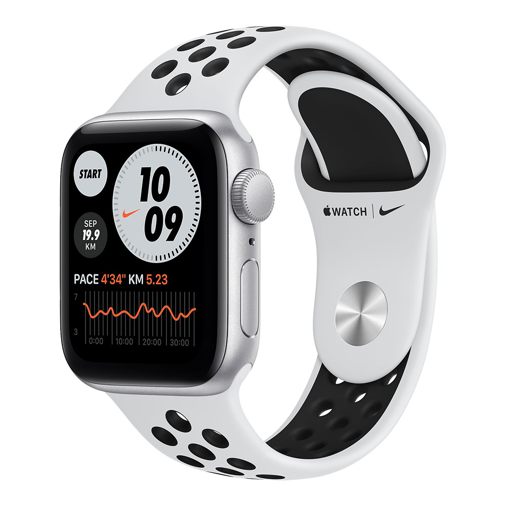  Apple Watch Nike SE, 40 мм, корпус серебристого цвета, ремешок Nike цвета чистая платина/чёрный
